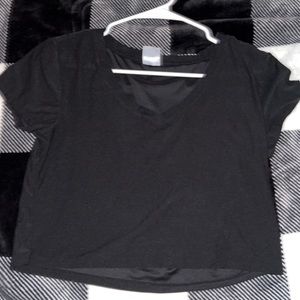 V neck black cropped top!
